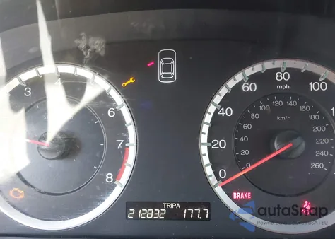 2009 Honda Accord 2.4 Ex-L z USA, uszkodzony, nr VIN 1HGCP258X9A073064